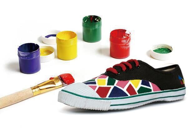 bata hand painted shoes