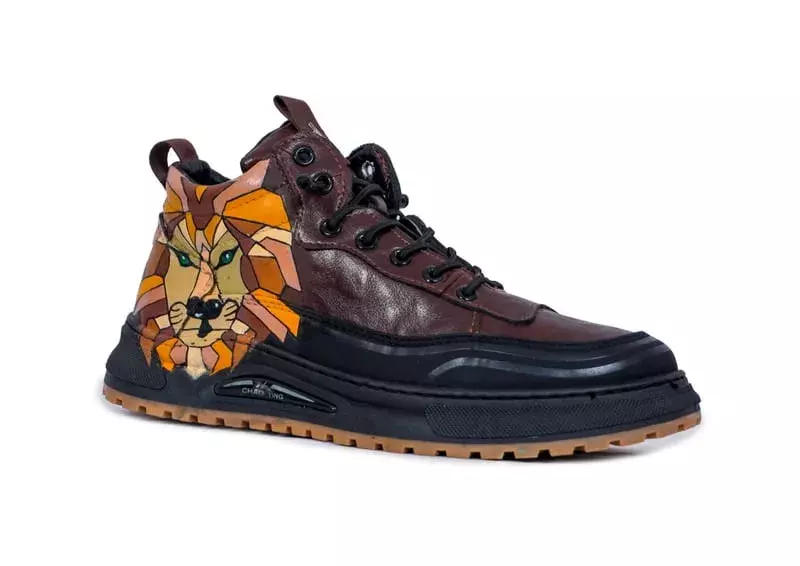 Lion-themed sneakers featuring a bold majestic design by ColourKicks